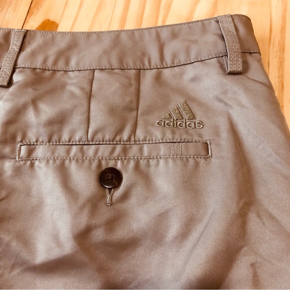 Adidas Mens Shorts 36 Golf Tan 10" Inseam Athletic Workout ClimaLite - Picture 3 of 9